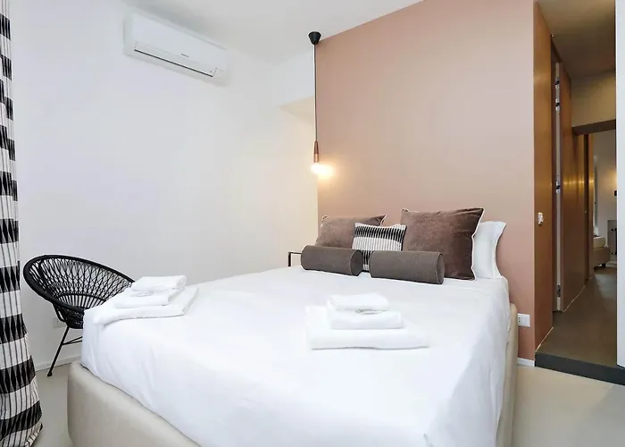 Ych-bright Penthouse Near Colosseum * Rome